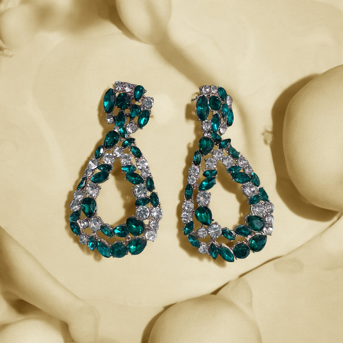 Green Stone Earring for Queen (Party collection)