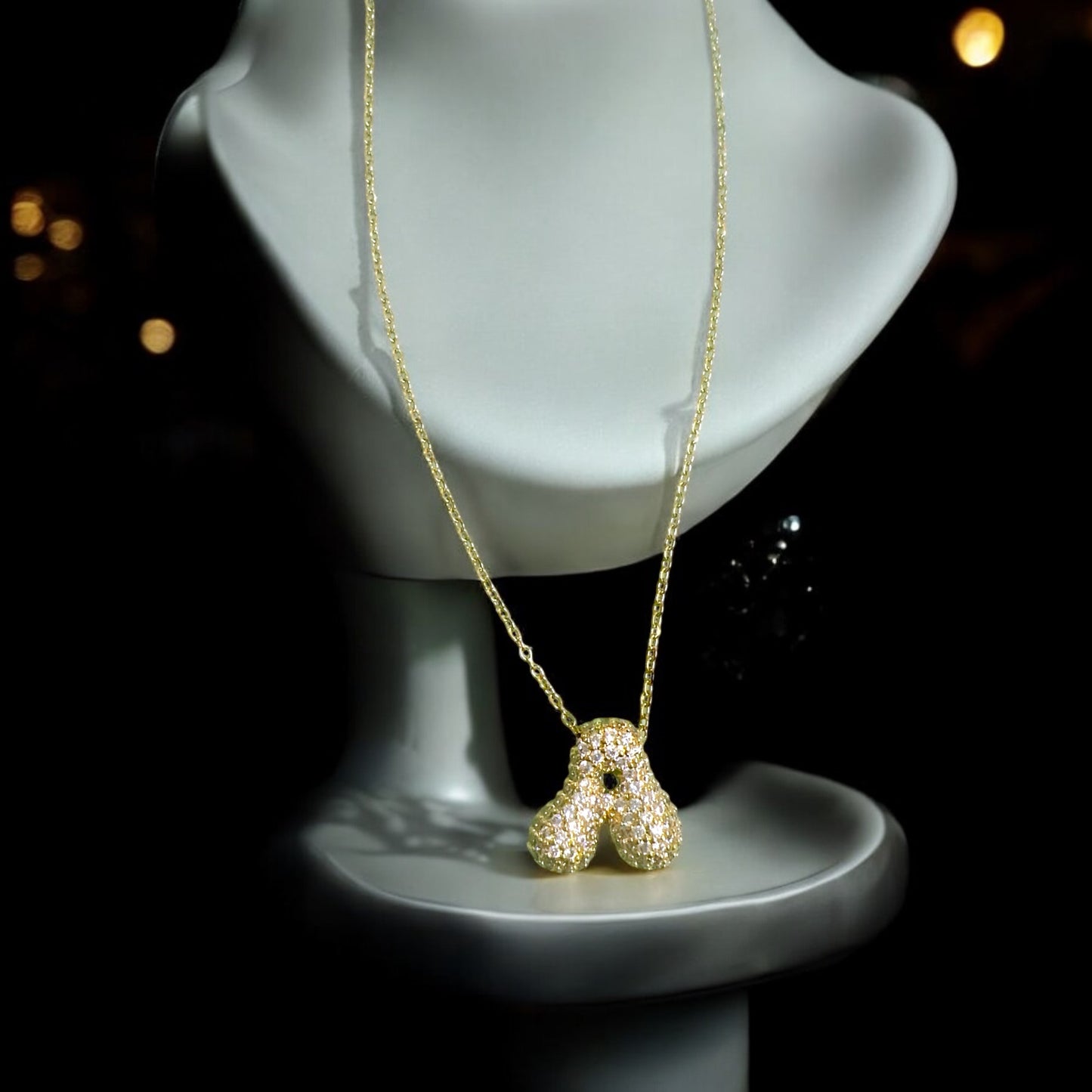 A shaped pendantš„ For Wonen