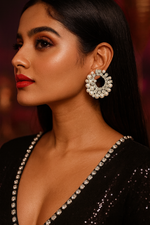 Queen’s Collection Earring