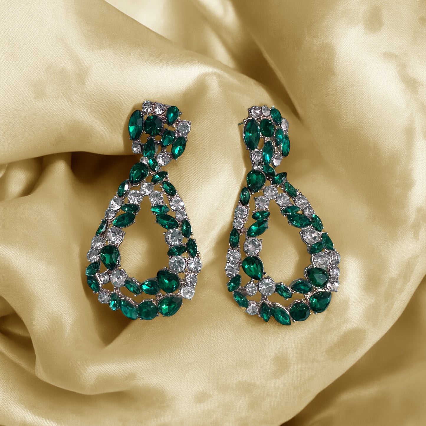 AD emerald Earrings / Statement Piece ๐ธ๐ธ๐ธโจ๐๏ธ