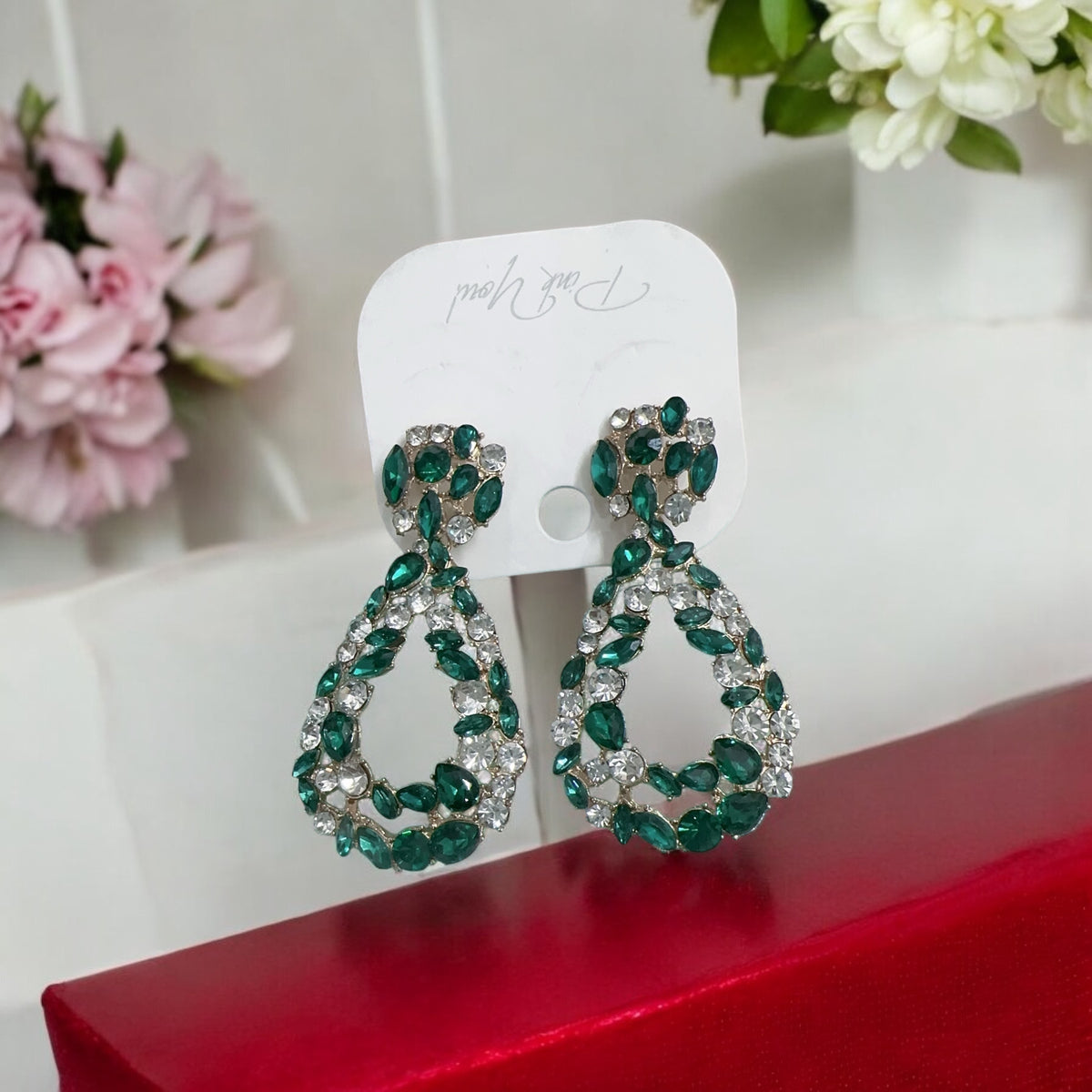 AD emerald Earrings / Statement Piece πΈπΈπΈβ¨ποΈ