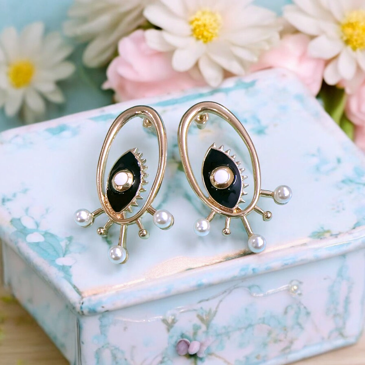 Evil eye golden earrings 🌸with cute small pearl 🌸✨🌸
