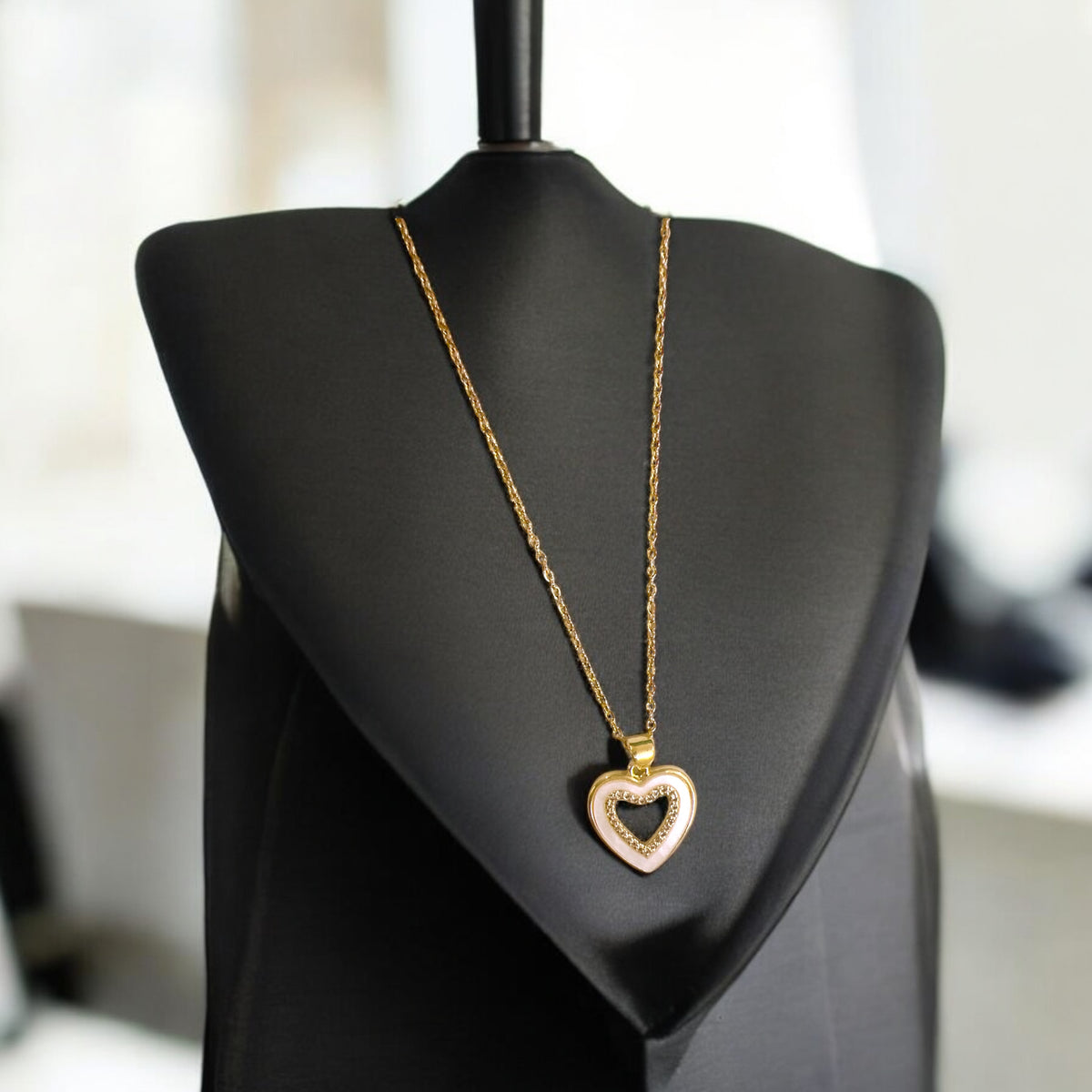 Golden Heart shape Pendant for Women✨💖💐