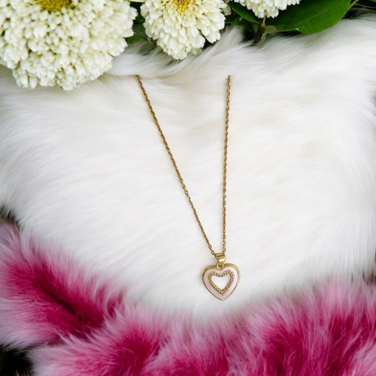 Golden Heart shape Pendant for Women✨💖💐