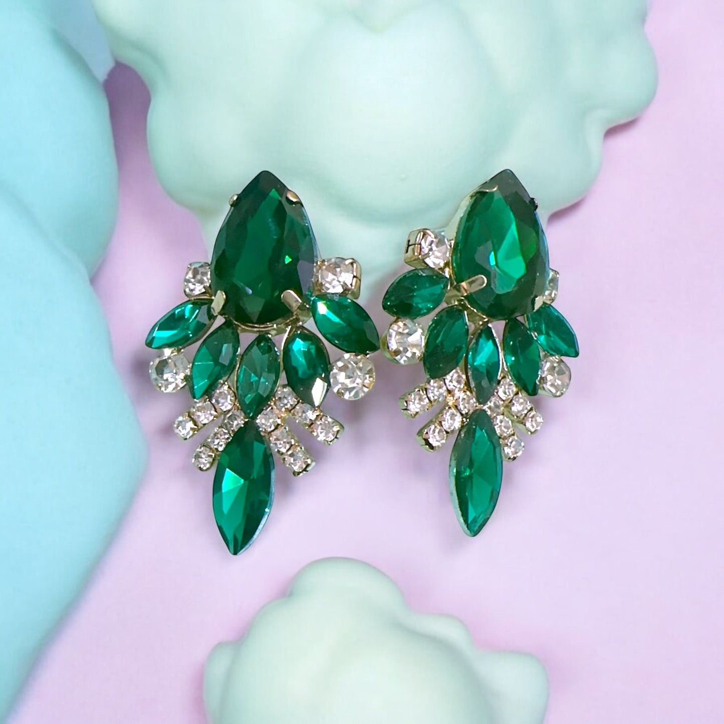 Stunning Green Stone statement EARRING✨🌸✨