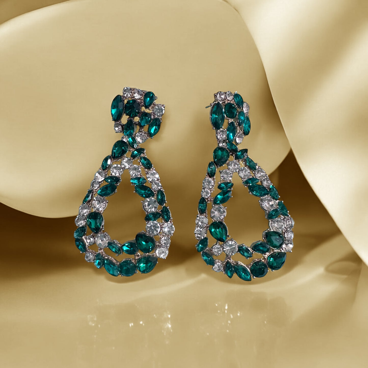 AD emerald Earrings / Statement Piece 🌸🌸🌸✨🛍️