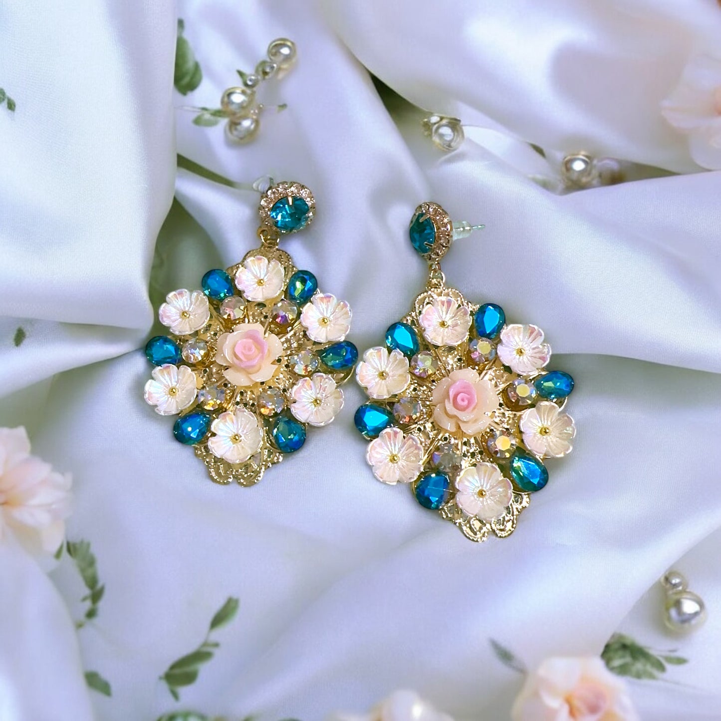 Blue white statement Earrings ✨for women 🌹