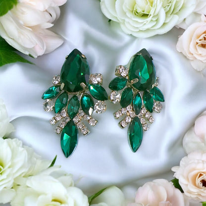 Stunning Green Stone statement EARRING✨🌸✨