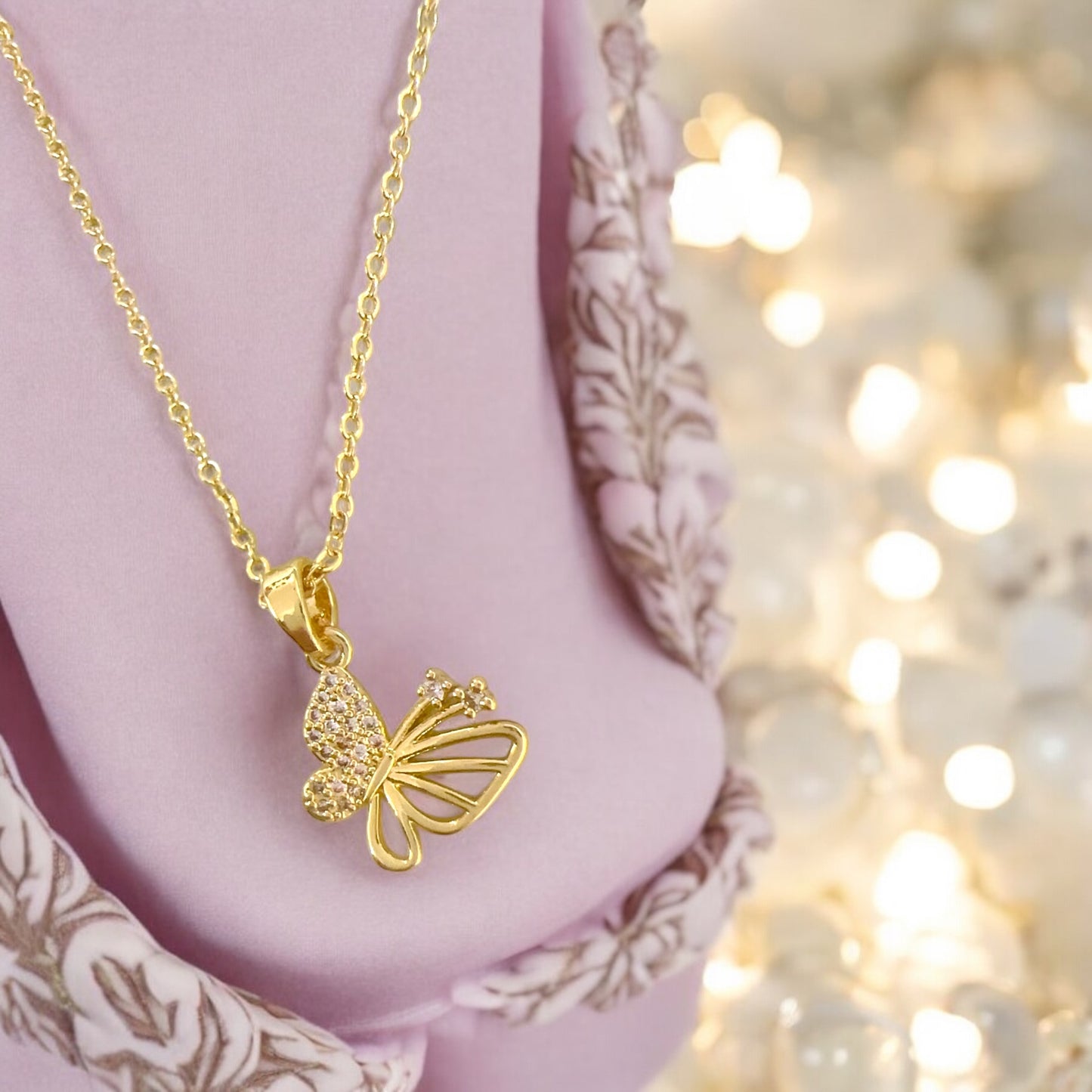 GoldenButterfly  shaped Pendant ✨💄for women