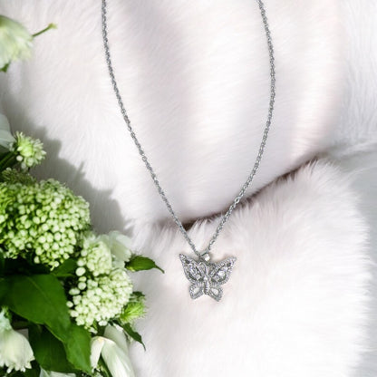 Butterfly Shaped Silver Pendant 🌸✨🌸 For women