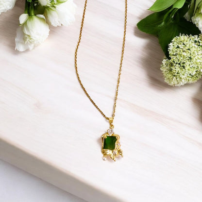 Golden square shaped green stone pendant 💌🥰🌸✨for Women