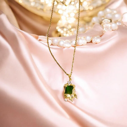 Golden square shaped green stone pendant 💌🥰🌸✨for Women