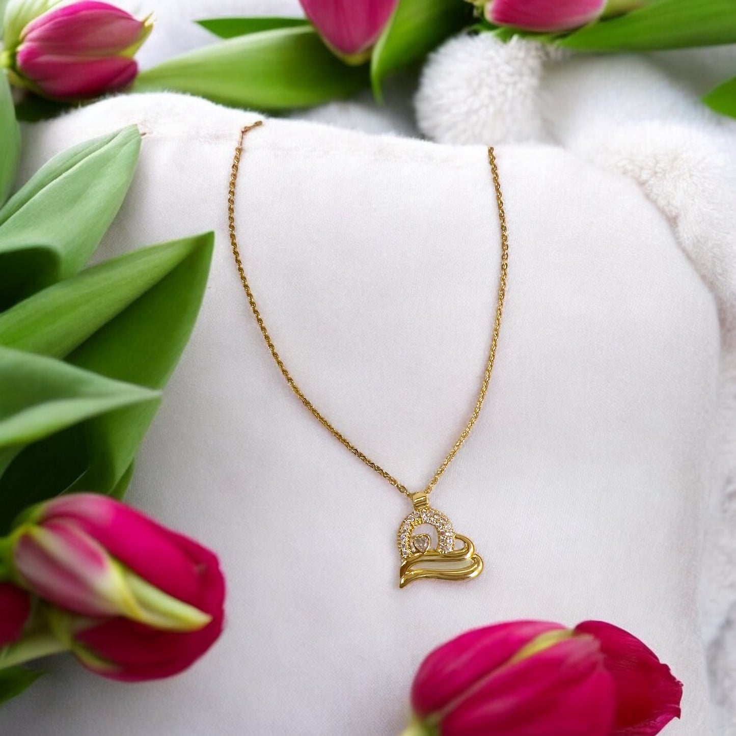 Golden double heart ❤️pendant for women✨💥🌸