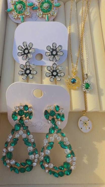 AD emerald Earrings / Statement Piece 🌸🌸🌸✨🛍️