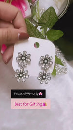 Silver Black Flower shaped earrings for everyday use 🛍️